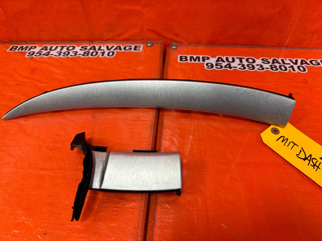 08 15 INFINITI G37 & Q60 2D COUPE   LEFT & RIGHT DASHBOARD DASH TRIM   OEM #2483