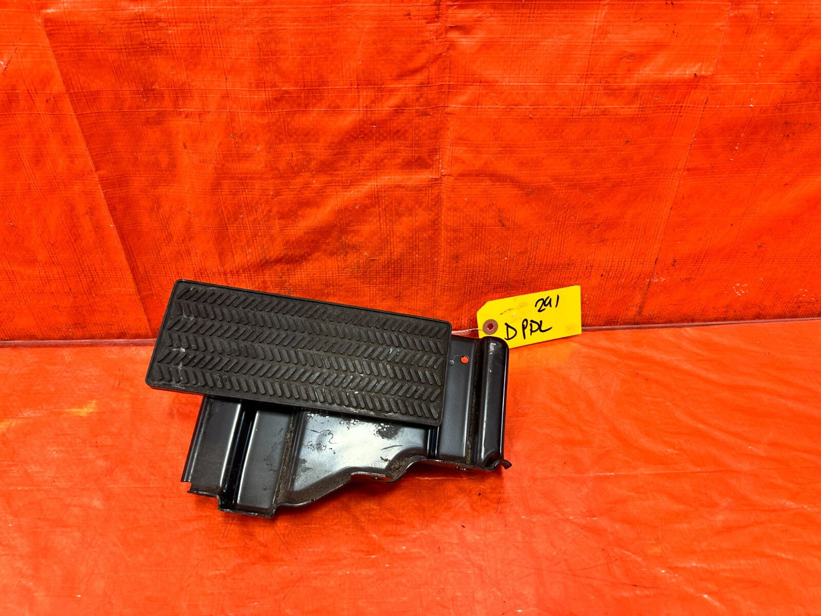 04 08 ACURA TSX   DEAD PEDAL / FOOT REST   OEM FACTORY #2910