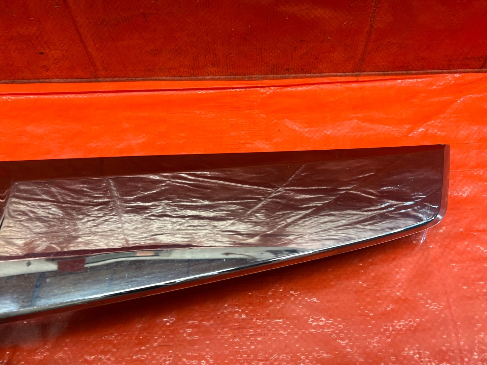09 10 ACURA TSX   FRONT BUMPER GRILLE   CHROME MOLDING PORTION   FLAW   OEM #1685