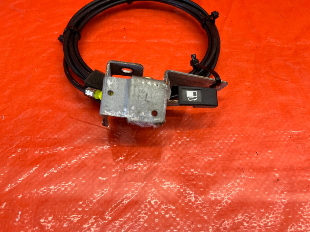 02 06 ACURA RSX BASE & TYPE S   GAS FUEL LID RELEASE CABLE W/ LEVER   OEM #1495