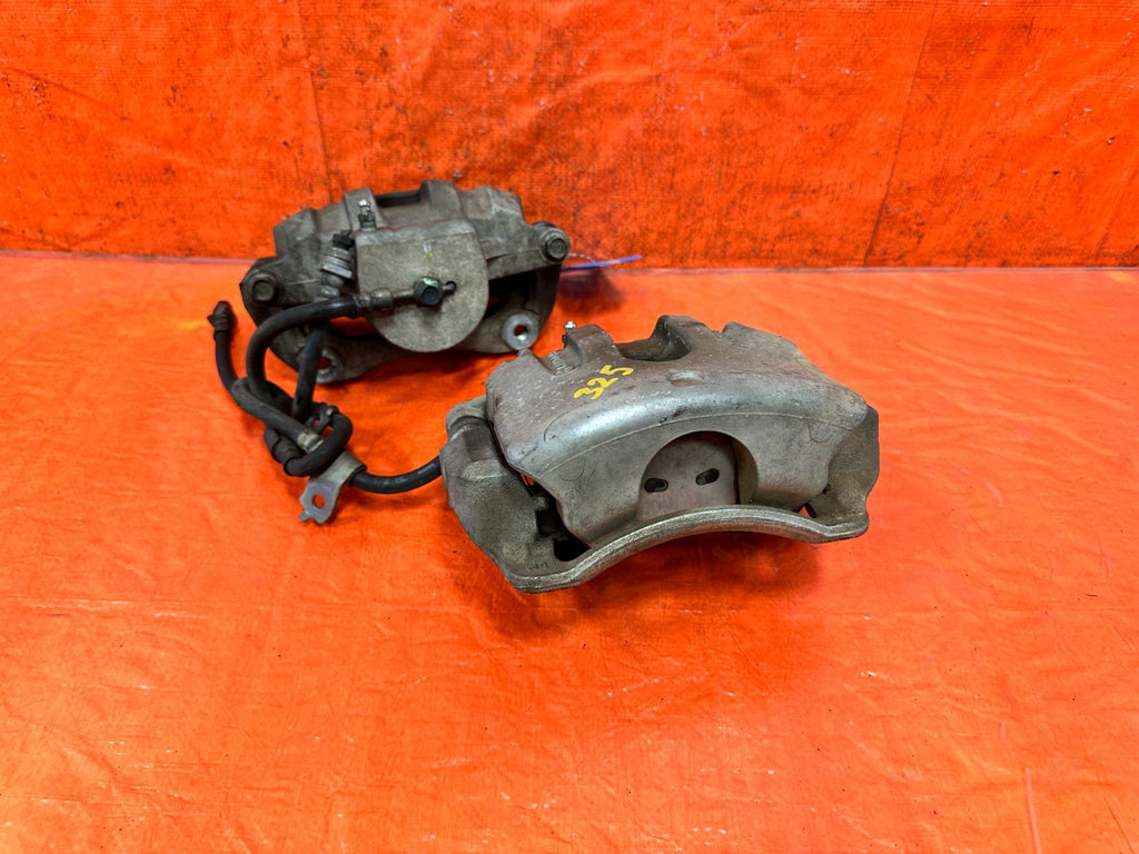 10 16 HYUNDAI GENESIS COUPE   NON BREMBO   FRONT BRAKE CALIPERS LEFT RIGHT #3253