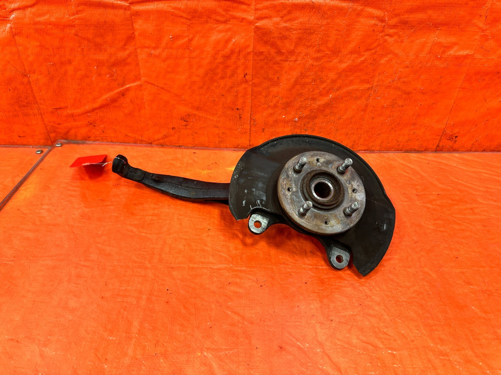 94 01 ACURA INTEGRA DRIVER LEFT FRONT SPINDLE KNUCKLE HUB & LOWER CONTROL ARM 0922