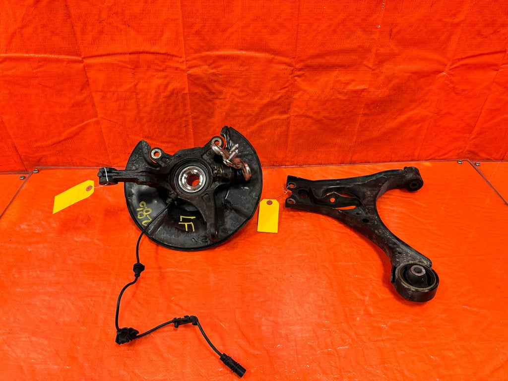 06 11 HONDA CIVIC SI   DRIVER LEFT FRONT SPINDLE KNUCKLE HUB 36MM   OEM OE #2867