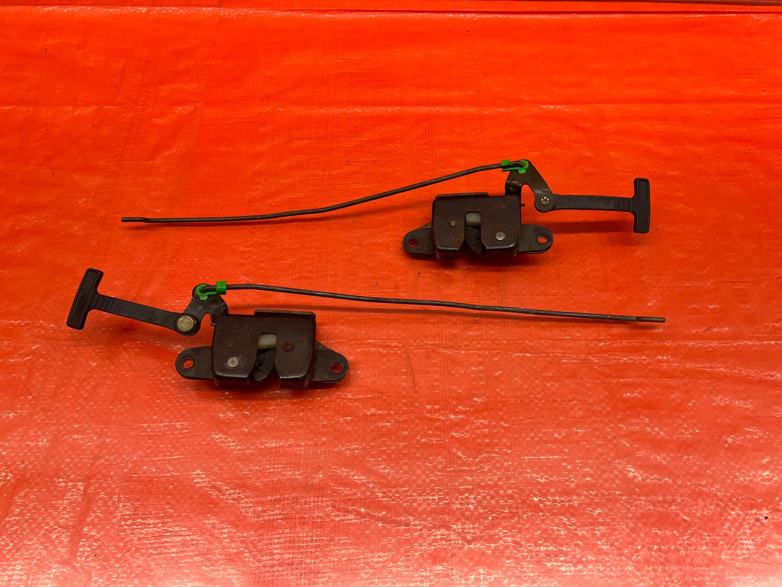 96 00 HONDA CIVIC COUPE   REAR SEAT RELEASE PULL HANDLES   LEFT & RIGHT OEM #23114