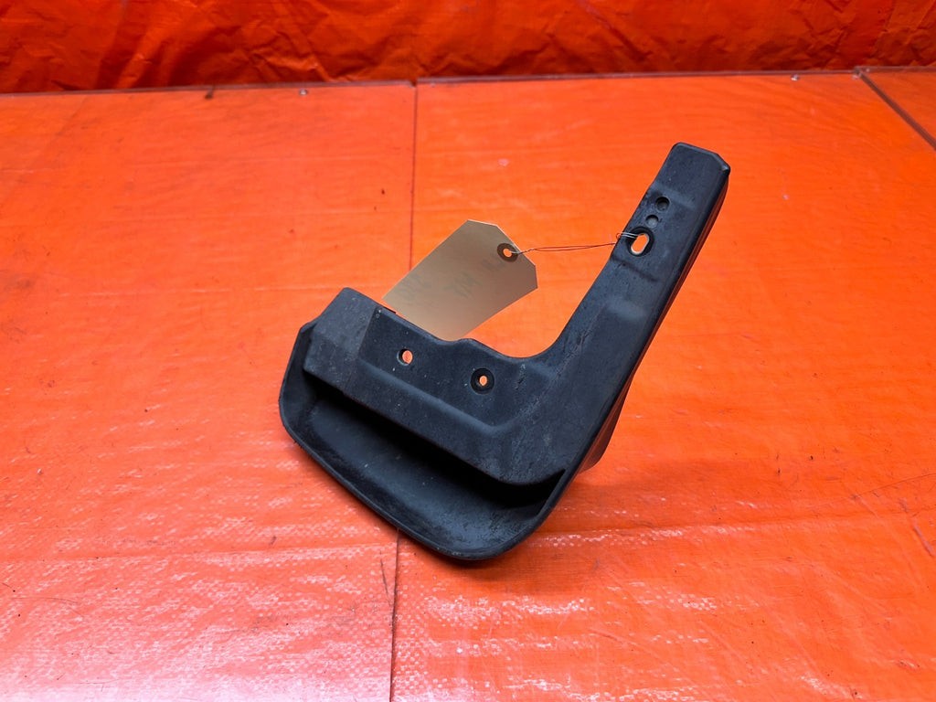 04 08 ACURA TSX PASSENGER RIGHT FRONT MUD FLAP SPLASH GUARD OEM #3305