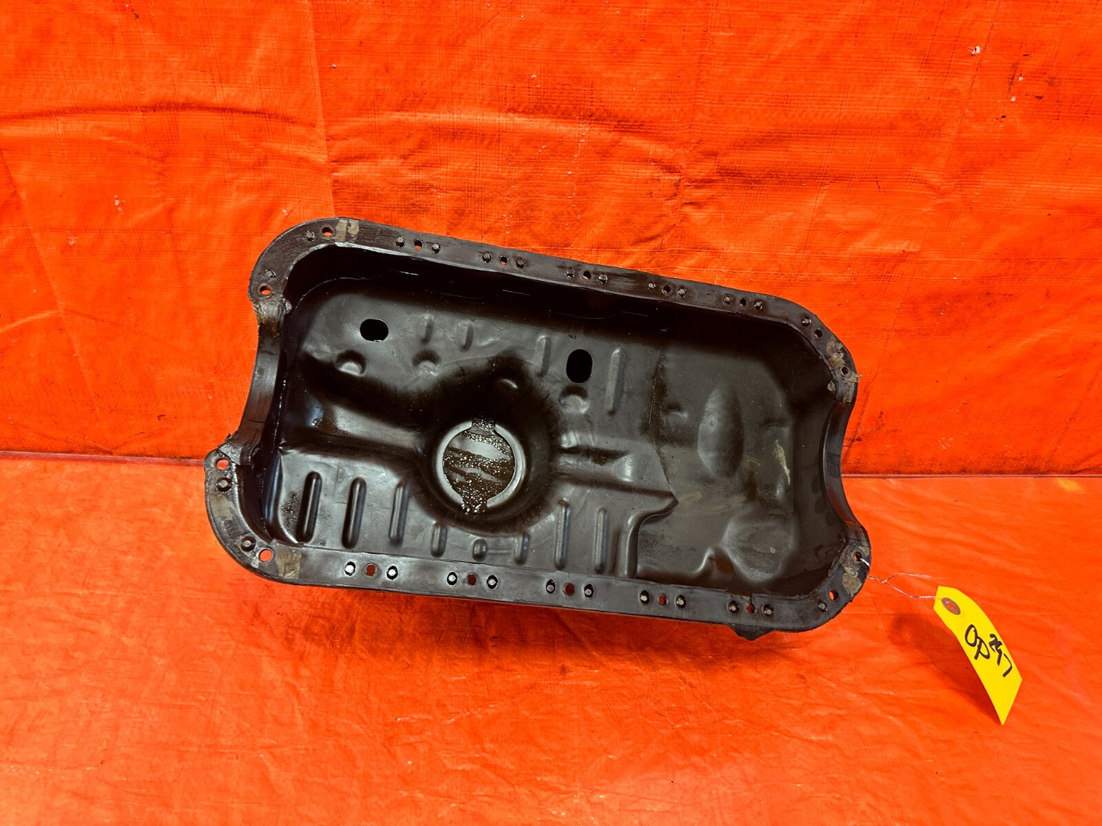 96 00 HONDA CIVIC / 96 97 DEL SOL   NON VTEC OIL PAN   D16Y7 / D15B NON VTEC OEM0