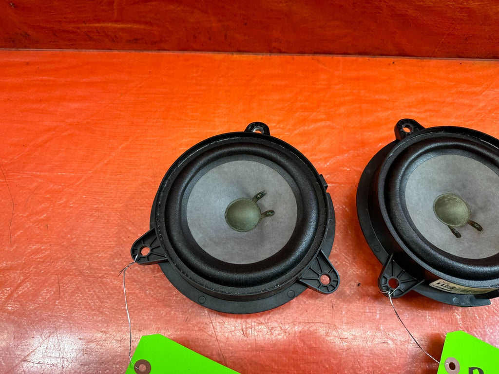 09 13 INFINITI G37 SEDAN   REAR SPEAKER SET LEFT & RIGHT SPEAKERS   OEM #2384