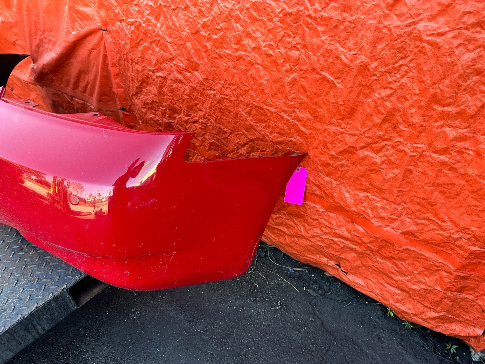 09 15 INFINITI G37 CONVERTIBLE   REAR BUMPER COVER   RED COLOR   OEM #2784