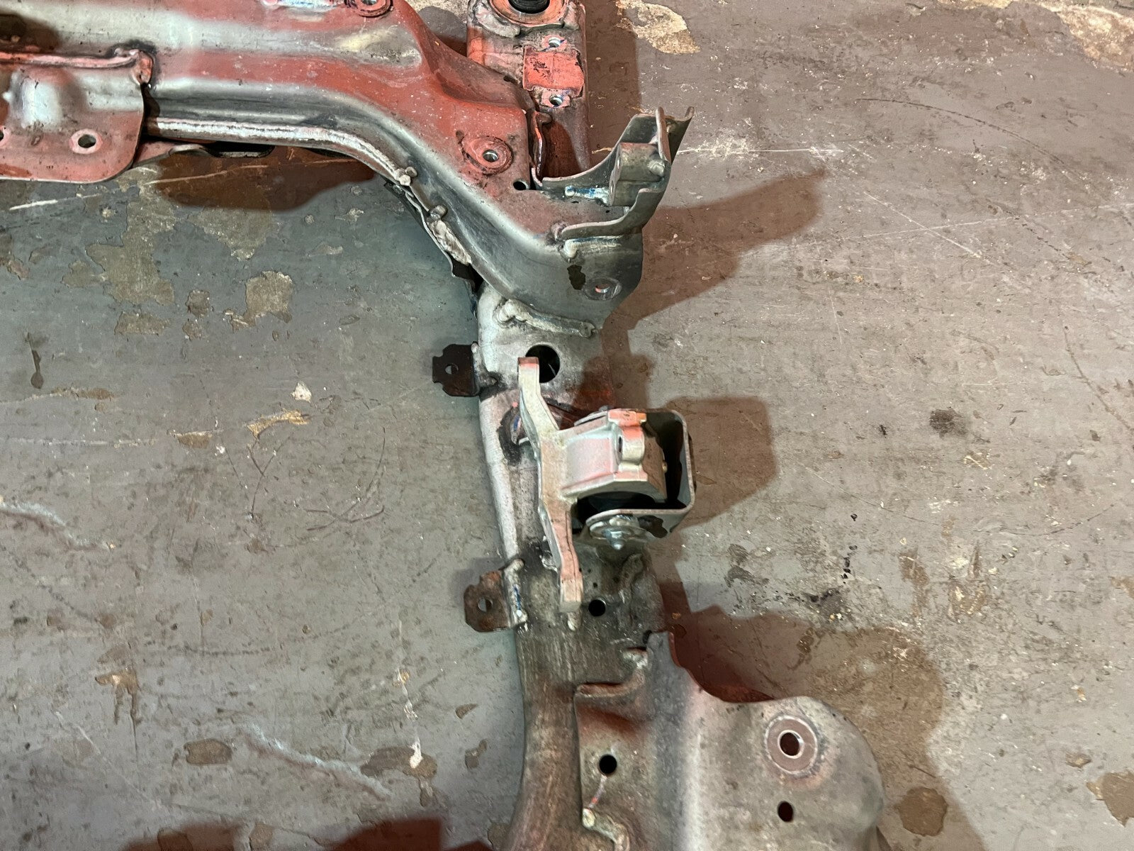 2007 07 ACURA TL TYPE S   FRONT SUBFRAME CROSSMEMBER K FRAME   AUTOMATIC OEM 877