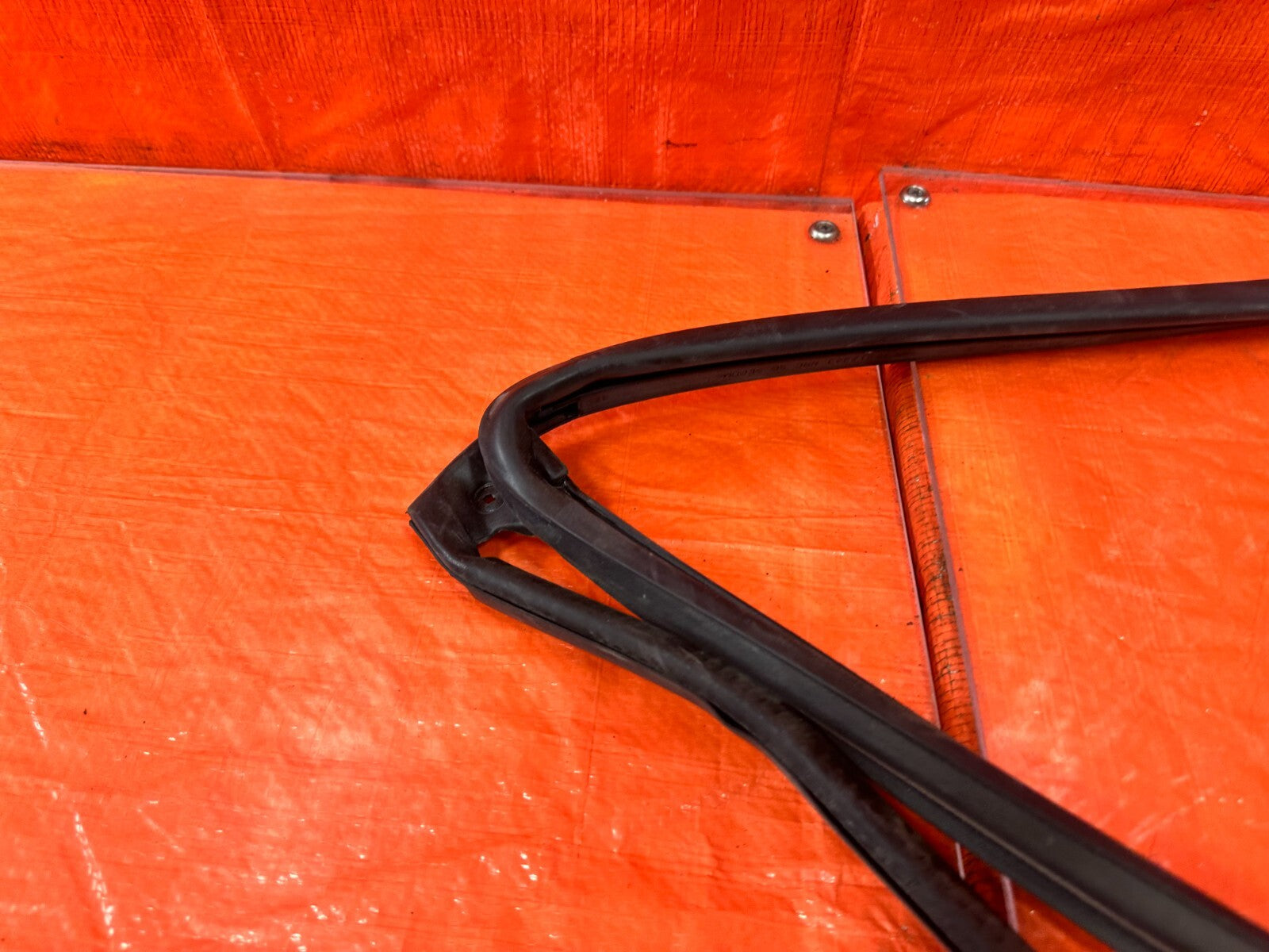 08 14 SUBARU IMPREZA WRX WAGON PASSENGER RIGHT FRONT DOOR WEATHER STRIP GASKET12