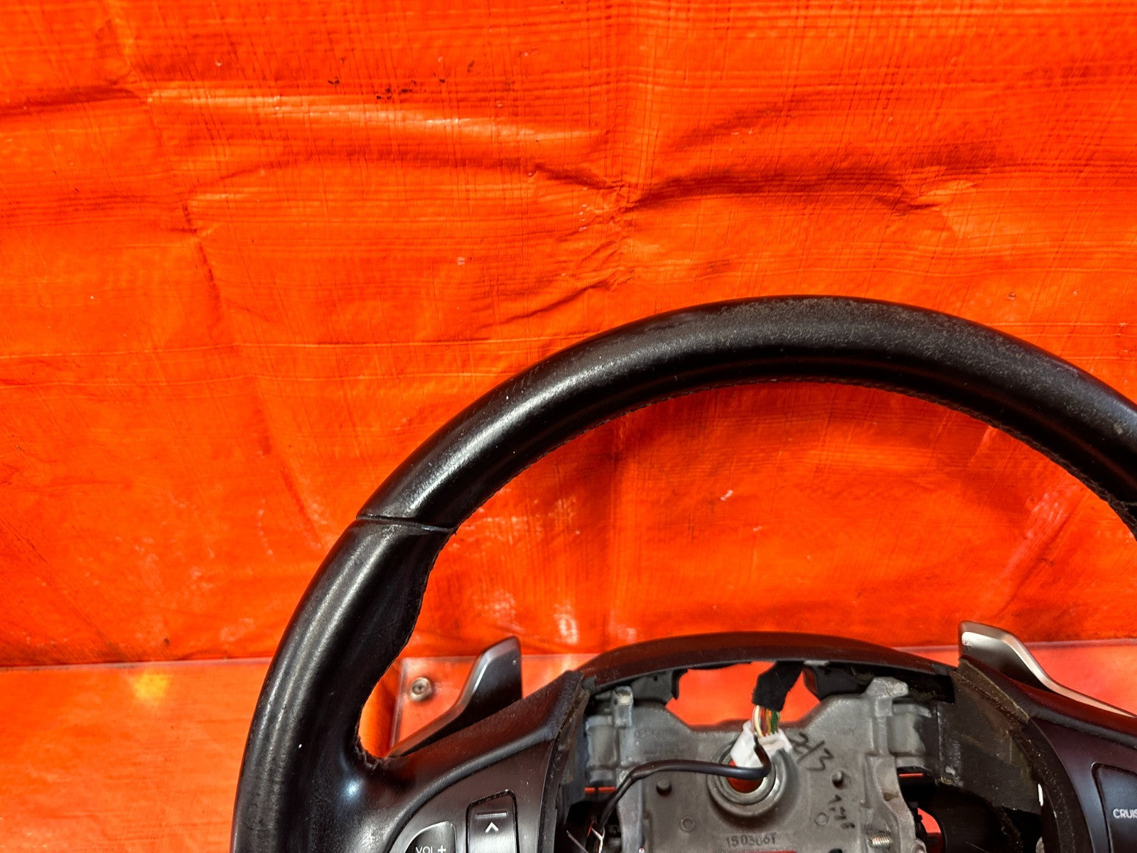 2013 13  HYUNDAI GENESIS COUPE TRACK  STEERING WHEEL W/ PADDLE SHIFTERS OEM 3185