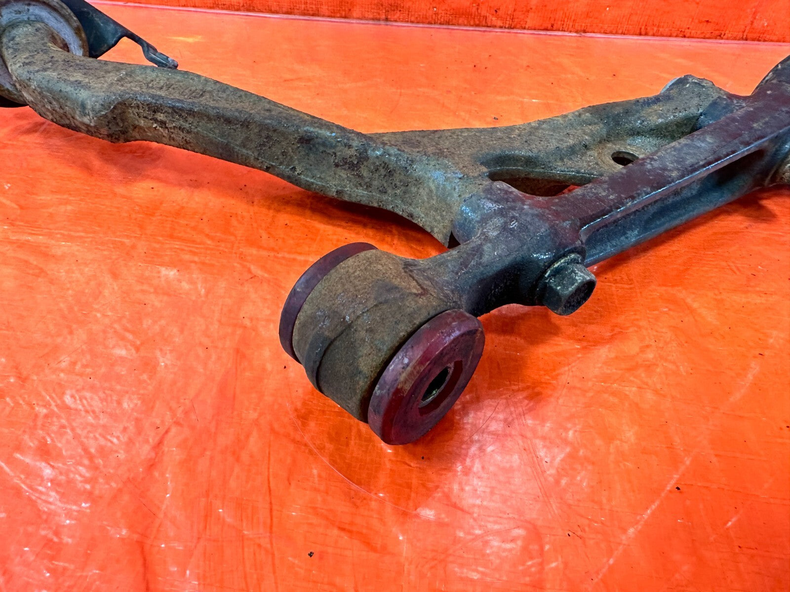 94 01 ACURA INTEGRA   LEFT AND RIGHT FRONT POLYURETHANE LOWER CONTROL ARMS #27423