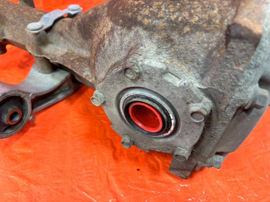 07 14 SUBARU IMPREZA WRX STI   EJ257   DIFFERENTIAL CARRIER PUMPKIN   OEM #2837