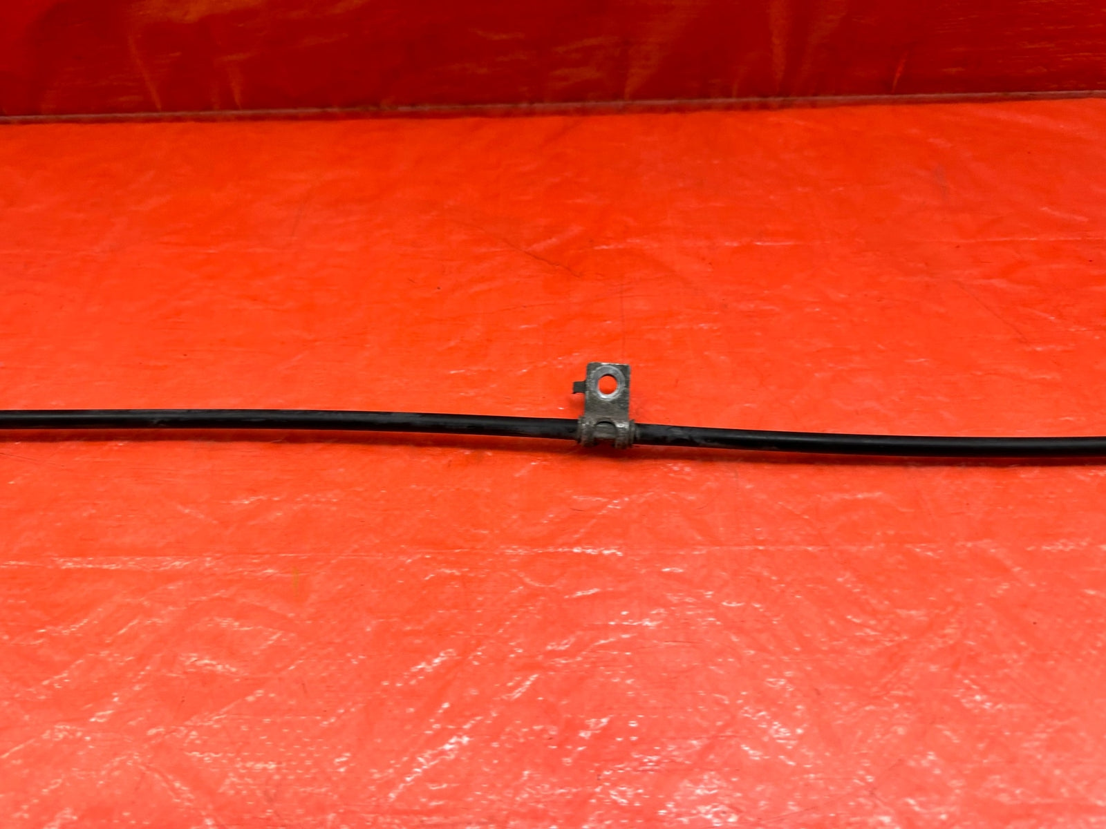 00 09 HONDA S2000   PASSENGER RIGHT EMERGENCY PARKING BRAKE CABLE LINE   OEM 1978