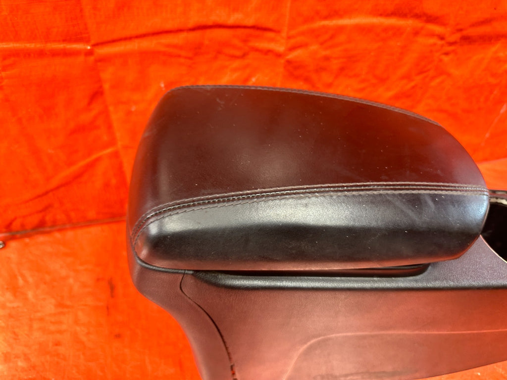 13 16 HYUNDAI GENESIS COUPE   ARM REST / CENTER CONSOLE STORAGE   OEM #2997