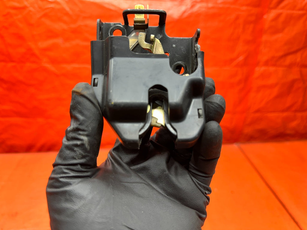 97 01 HONDA PRELUDE 2.2L REAR TRUNK DECKLID DECK LID LOCK LATCH ACTUATOR #3364