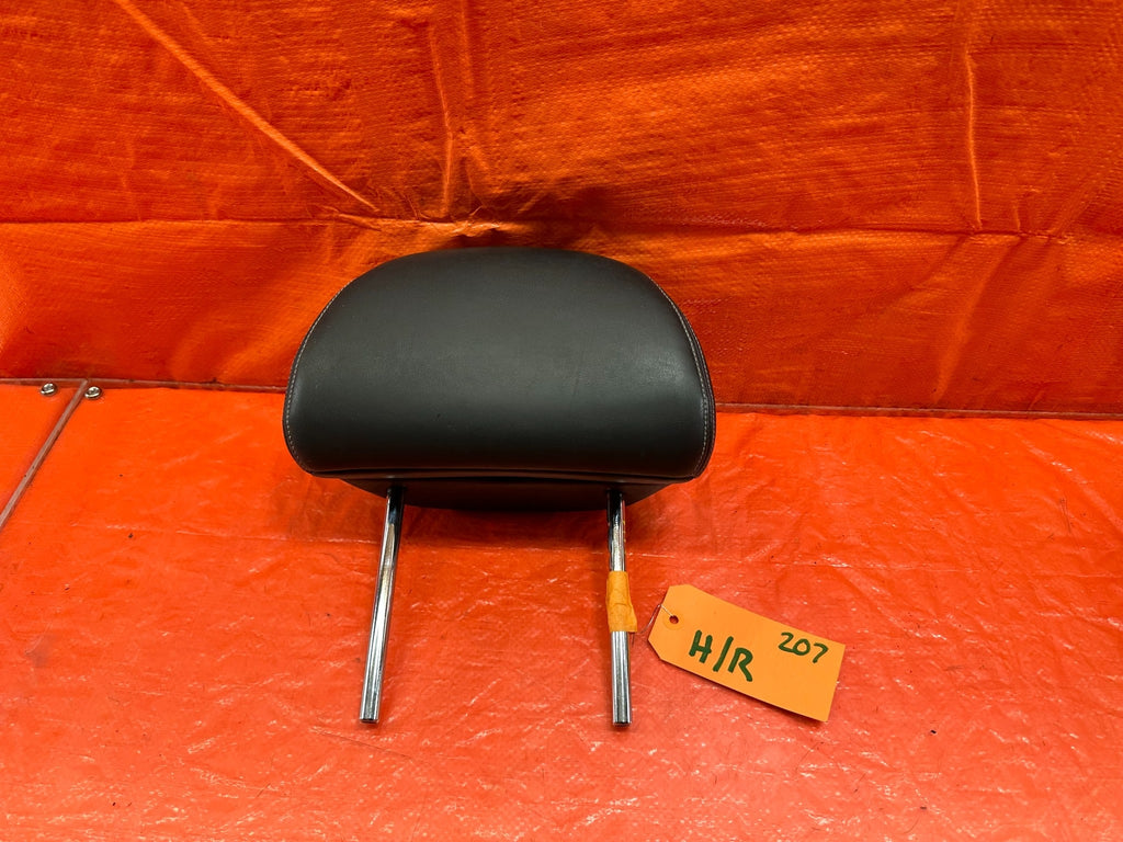 08 15 INFINITI G37 & Q60 2D COUPE   LEFT OR RIGHT FRONT SEAT HEAD REST OEM 207 10