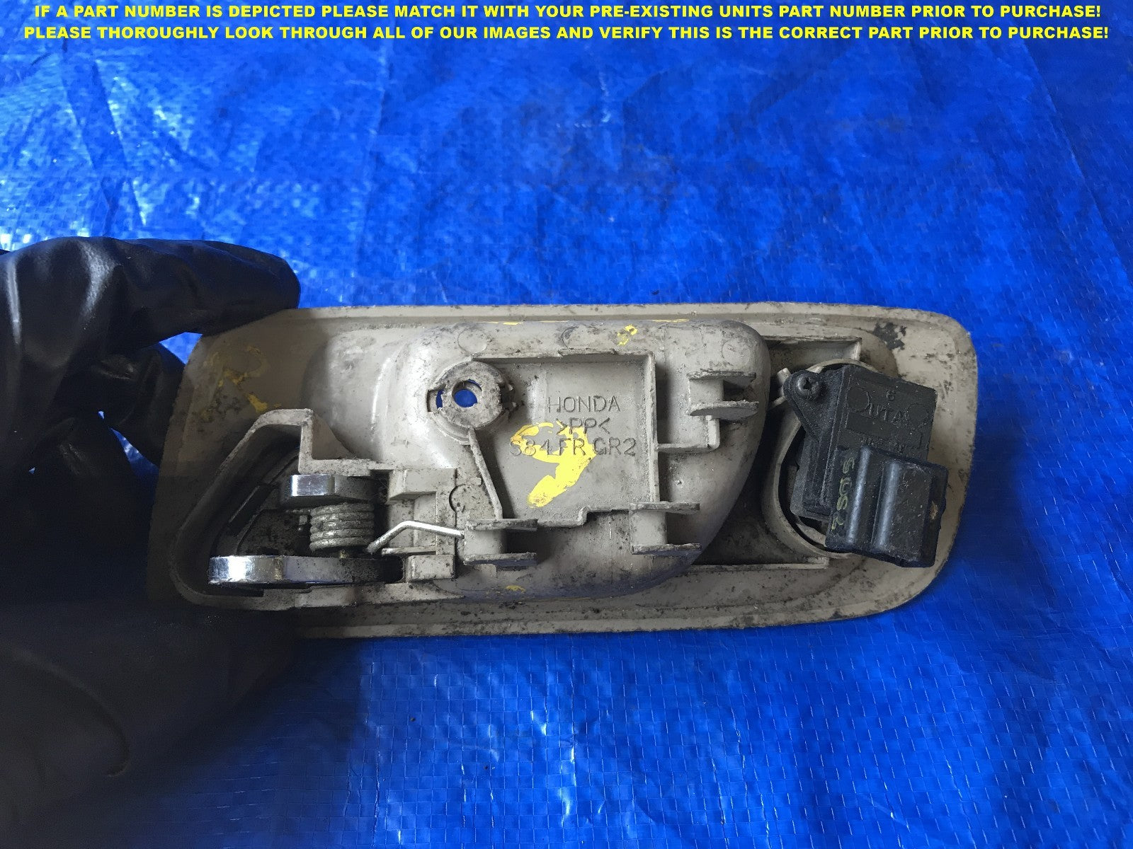 OEM 1998 1999 HONDA ACCORD SEDAN PASSENGER RIGHT FRONT INTERIOR DOOR HANDLE   1