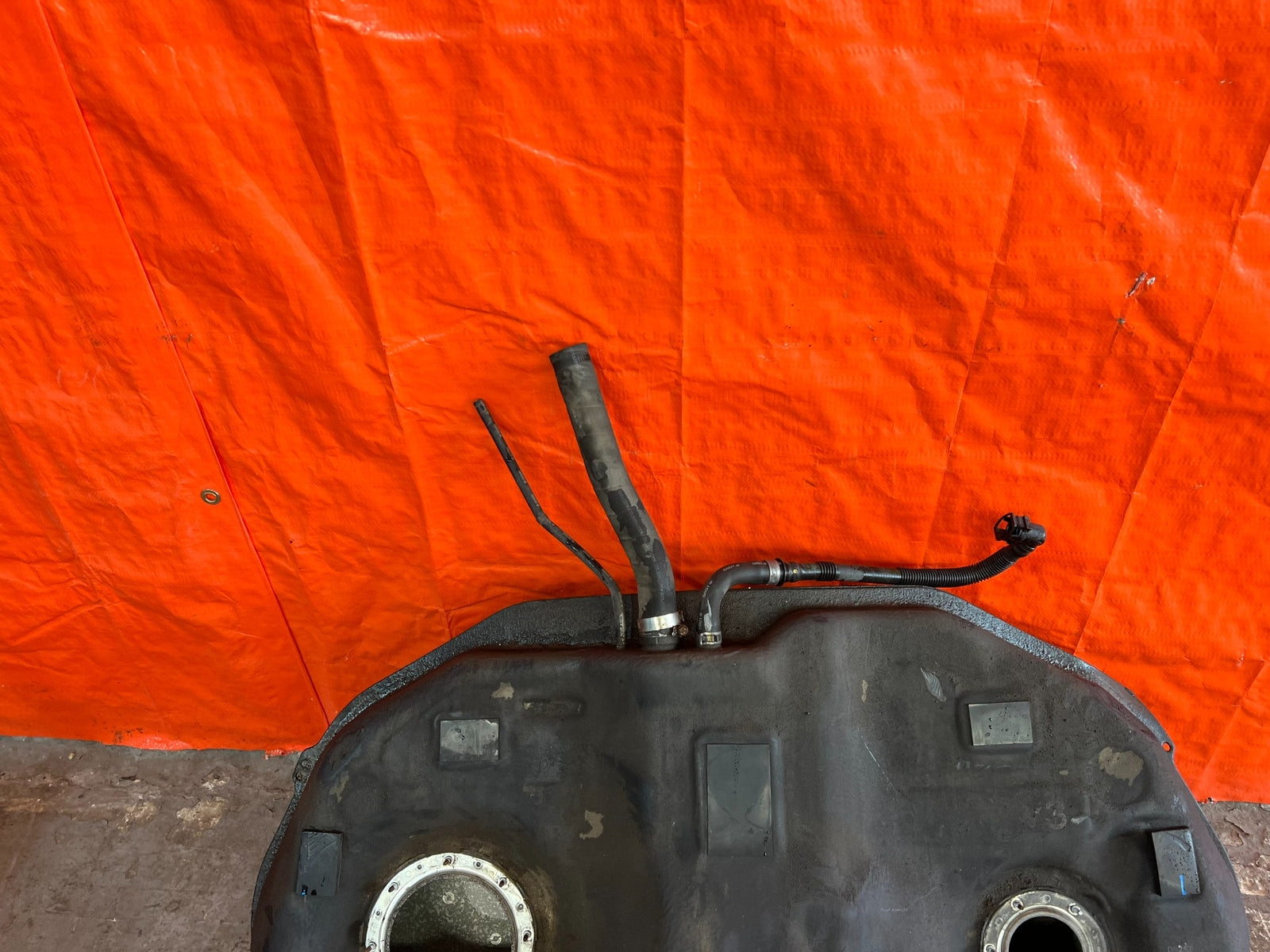 15 21 SUBARU WRX & STI   GASOLINE GAS FUEL TANK ASSEMBLY   OEM FACTORY #1707