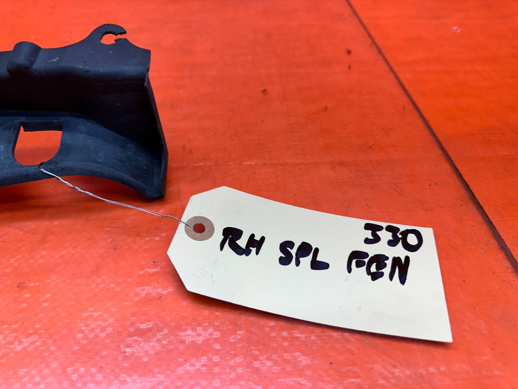 04 08 ACURA TSX RIGHT PASS FRONT FENDER ENCLOSURE TRIM MOLDING OEM #3304