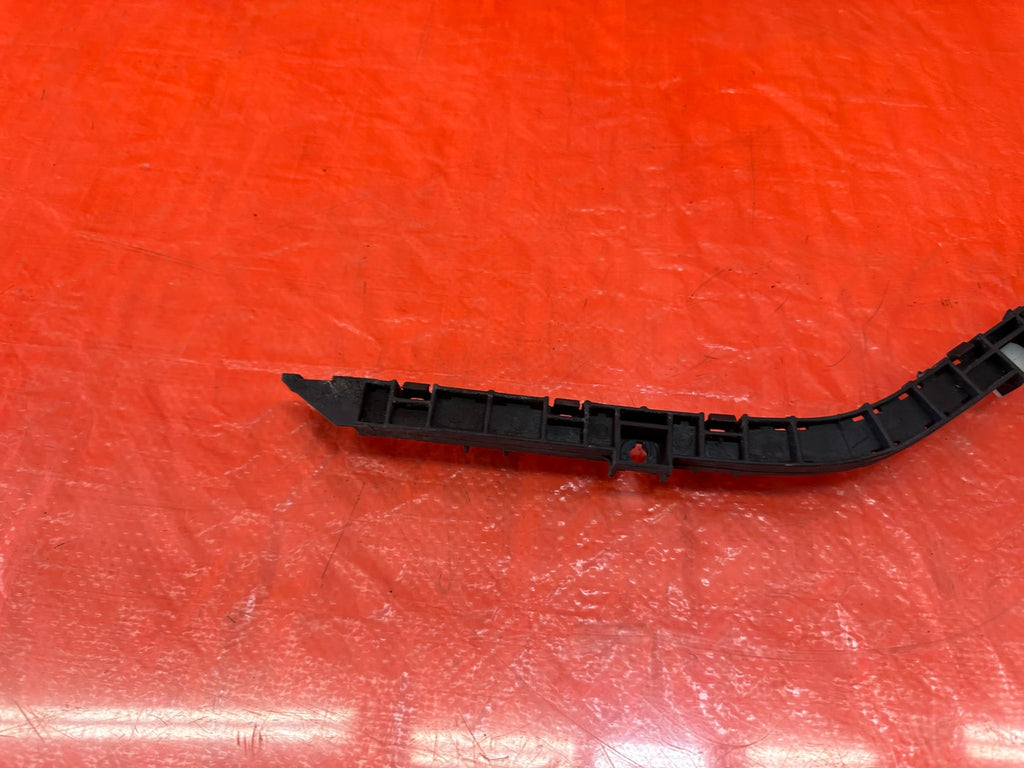 04 08 ACURA TSX   LEFT REAR   BUMPER BRACKET CLIP SPACER RETAINER   OEM #1968