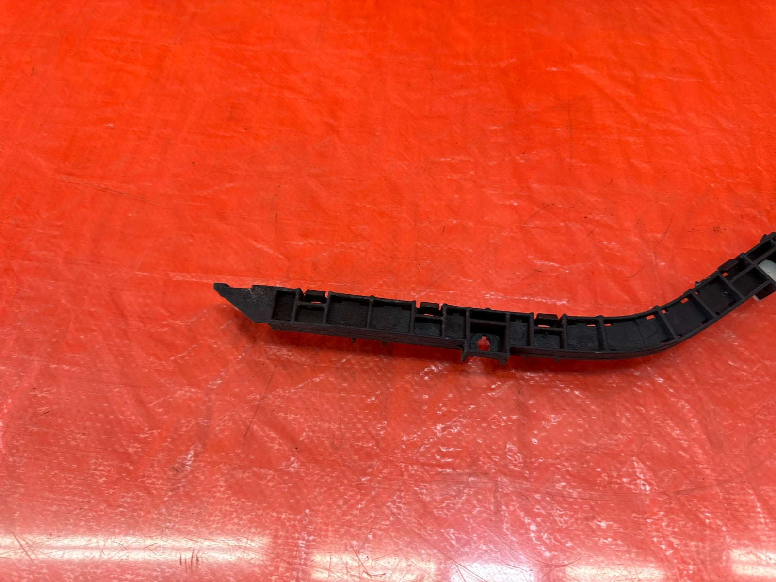 04 08 ACURA TSX   LEFT REAR   BUMPER BRACKET CLIP SPACER RETAINER   OEM #1968