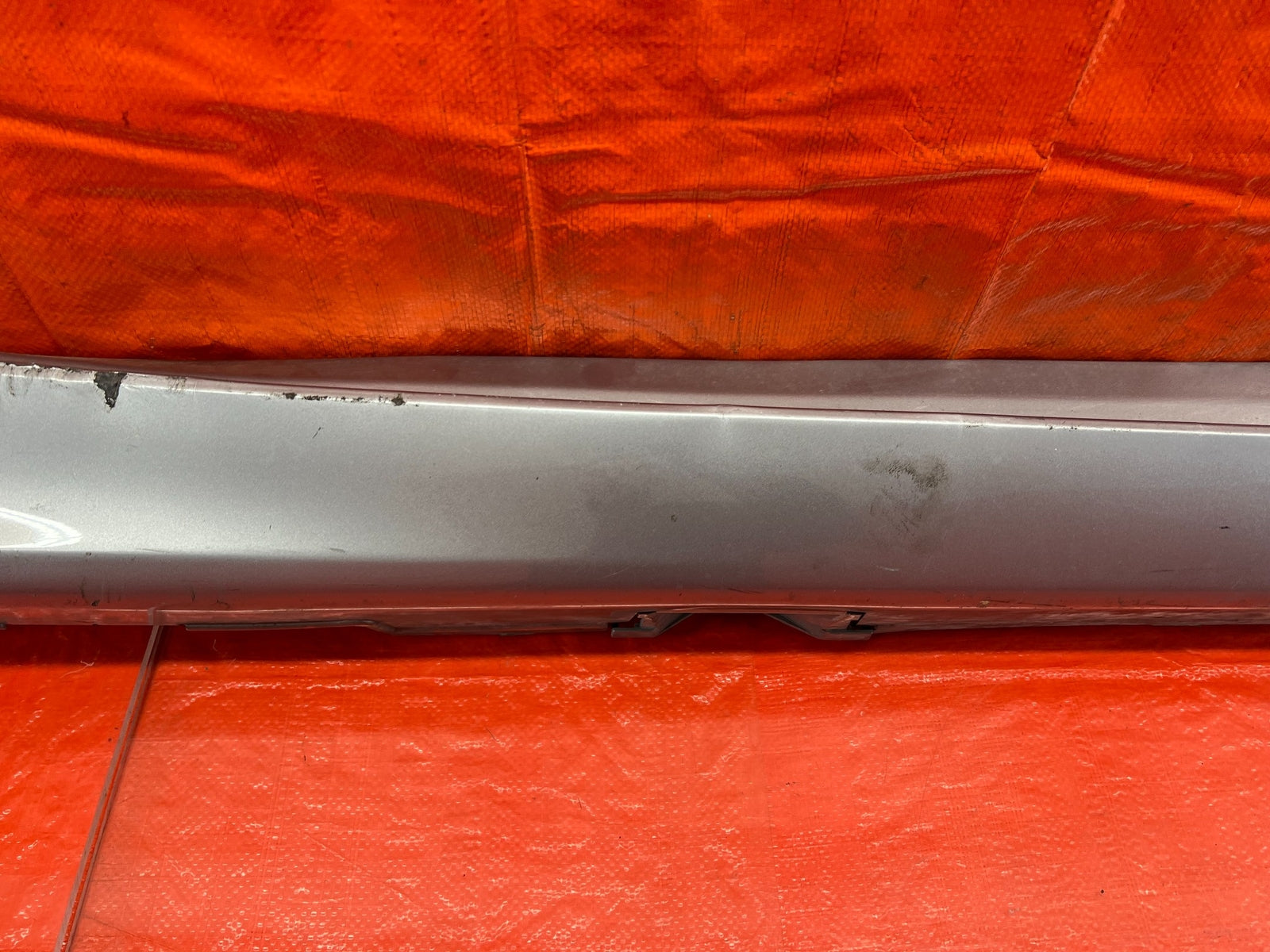 18 21 HONDA ACCORD SPORT   SIDE SKIRT ROCKER MOLDING TRIM RIGHT SIDE   OEM #18412