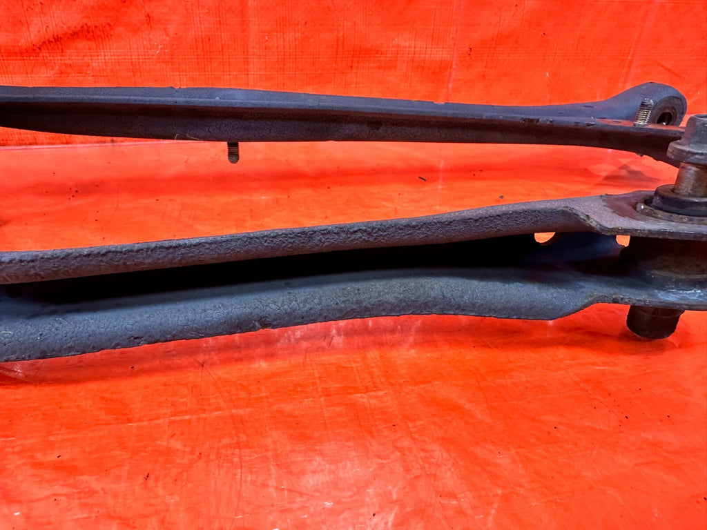 92 96 HONDA PRELUDE   DRIVER LEFT REAR TRAILING ARM LATERAL ARM OEM 27319