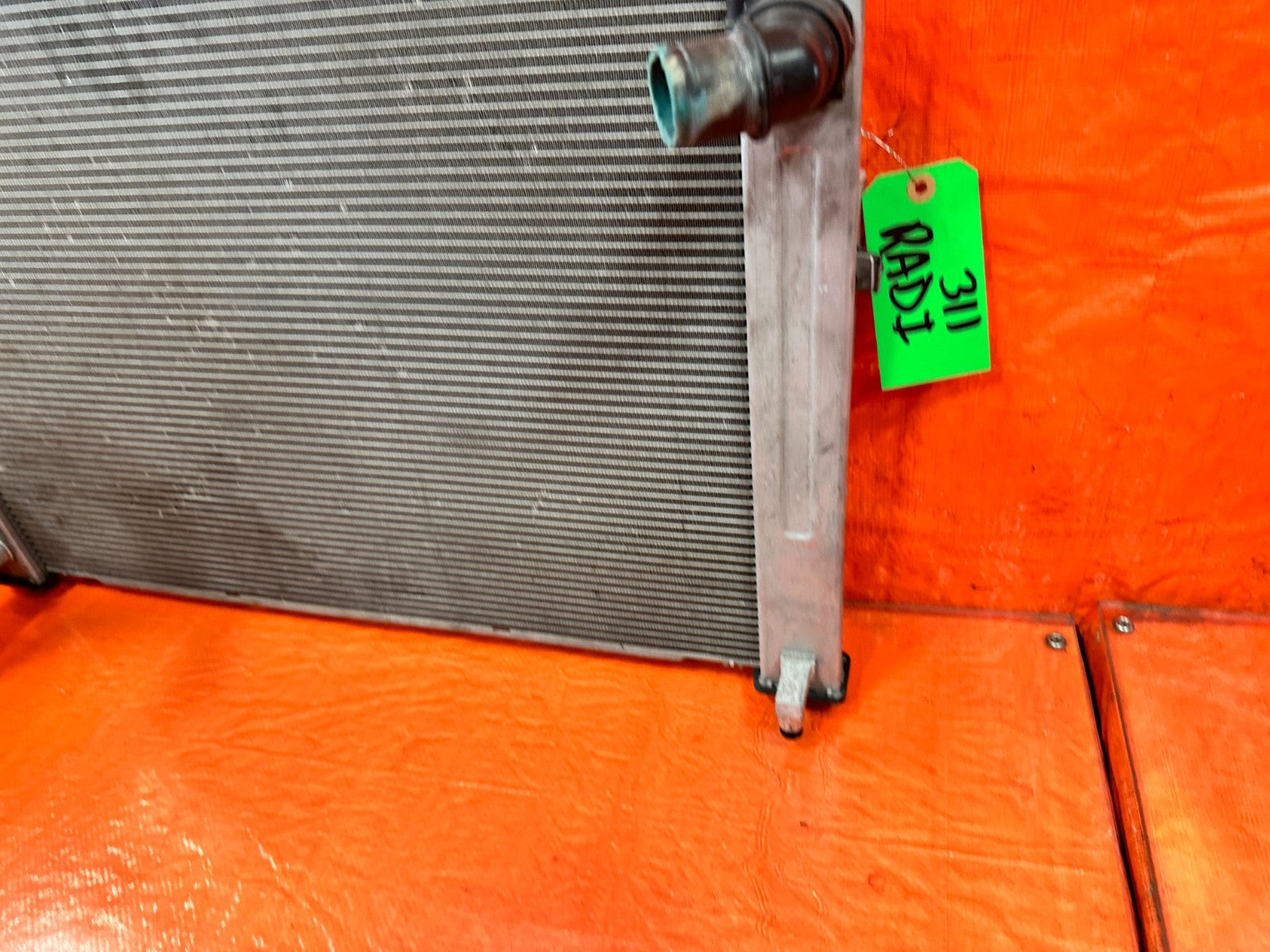 08 15 INFINITI G37 Q60   6 SPEED MANUAL RADIATOR   OEM FACTORY #3113