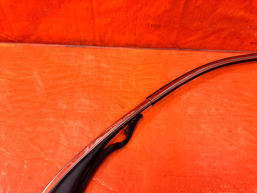 96 00 HONDA CIVIC SEDAN 4D   PASSENGER RIGHT CHROME UPPER WINDOW GLASS TRIM OEM14