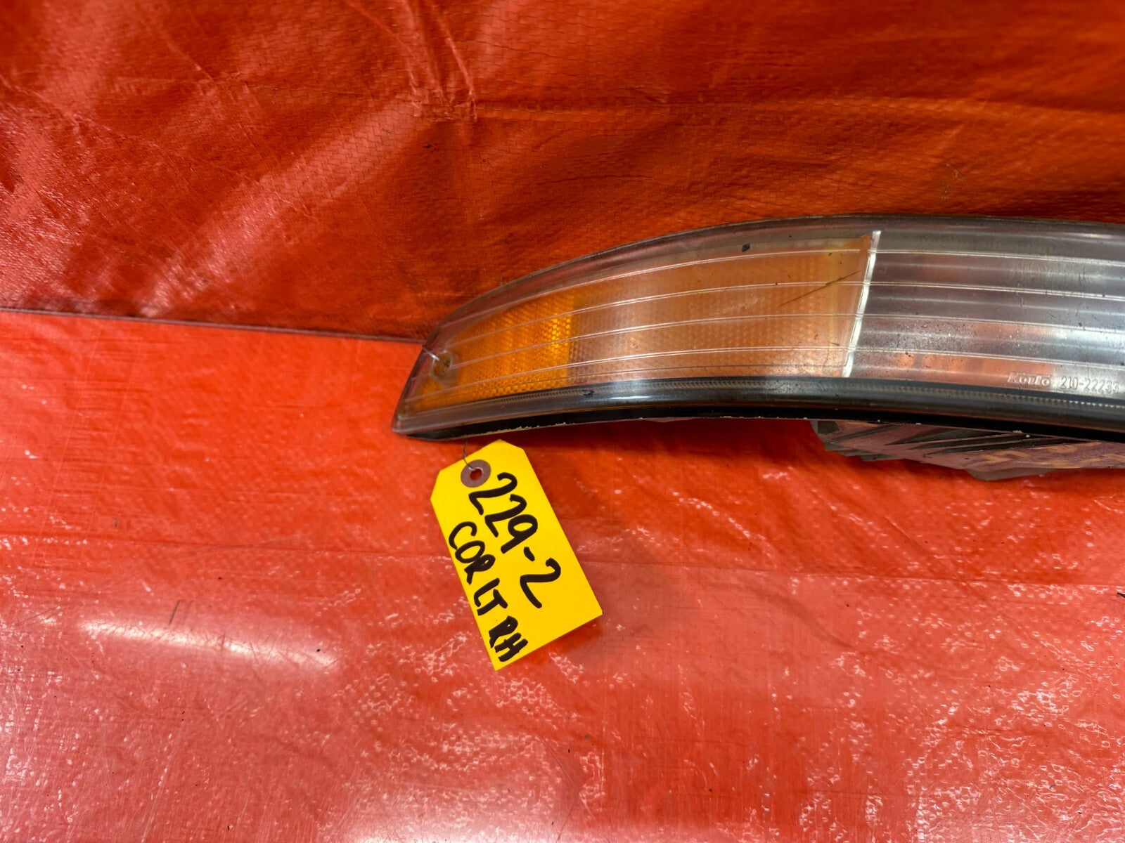 94 97 ACURA INTEGRA RIGHT CORNER LIGHT CORNER LAMP BUMPER PASSENGER SIDE OEM 2294