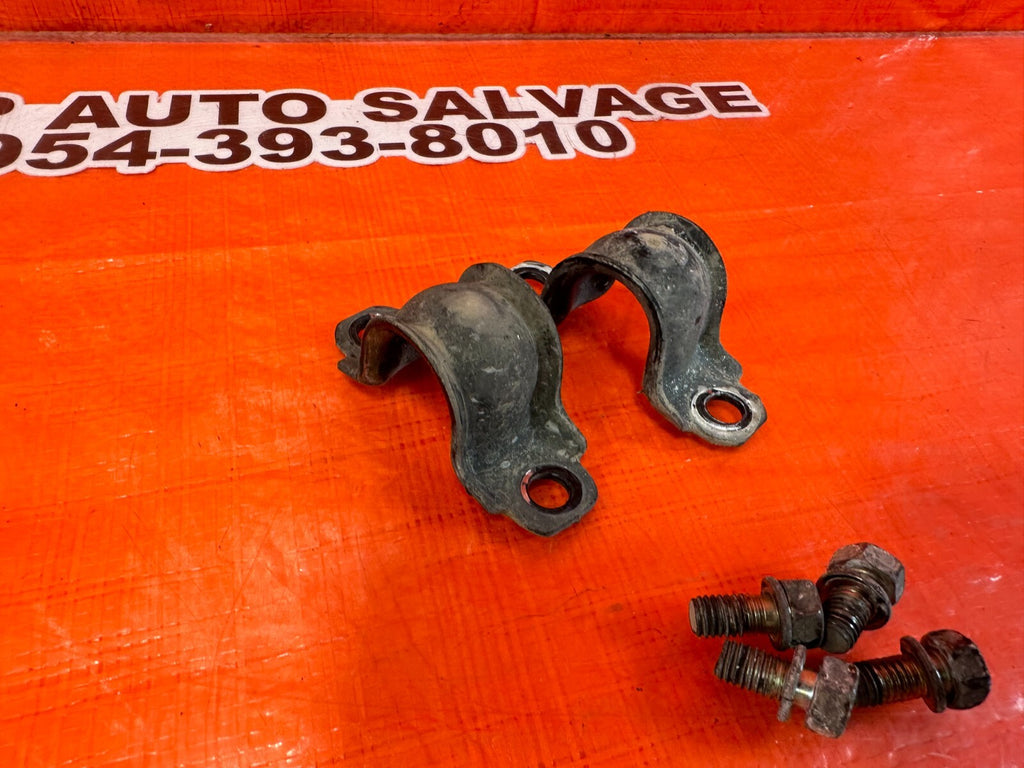 04 08 ACURA TSX   LEFT & RIGHT REAR SWAY BAR BRACKETS & BUSHINGS   OEM #2555