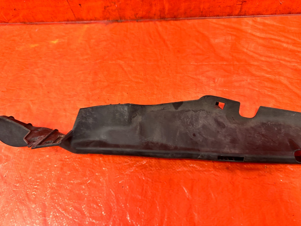 06 11 HONDA CIVIC SI   UNDER HOOD FENDER TRIM   PASSENGER RIGHT SIDE   OEM FA5 13