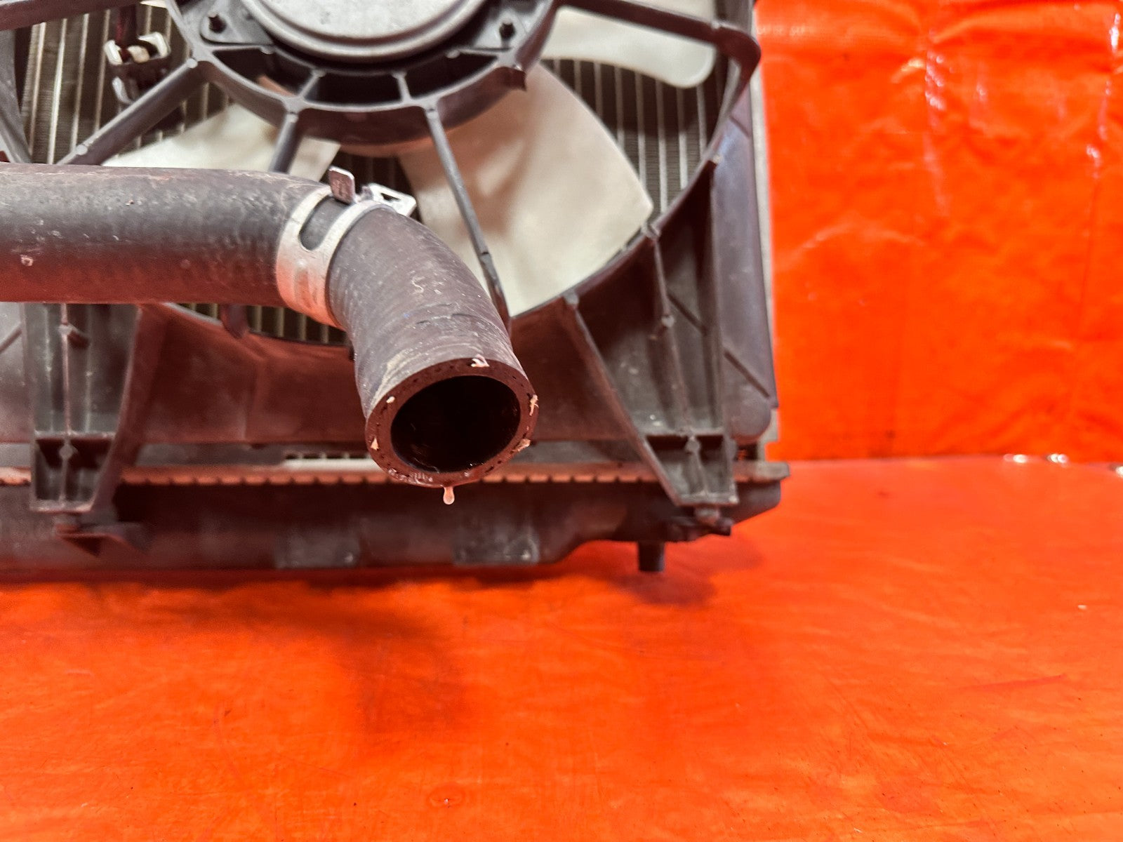06 11 HONDA CIVIC SI   K20Z3 6 SPEED MANUAL RADIATOR ASSEMBLY   OEM FACTORY #30713