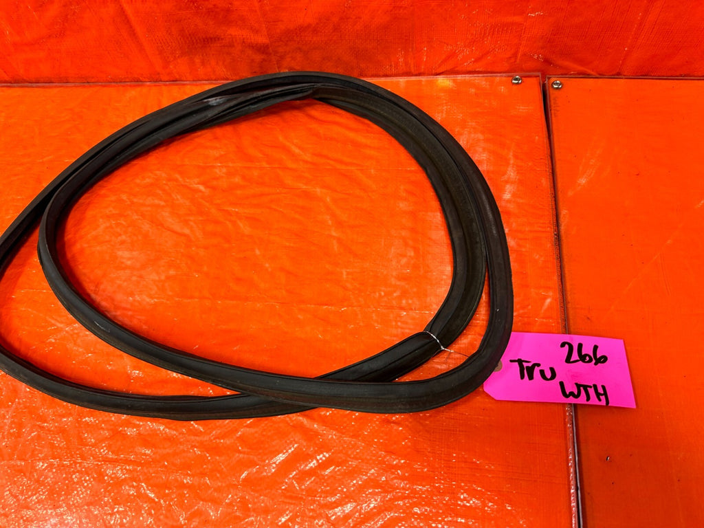 15 20 SUBARU WRX STI   REAR TRUNK WEATHER STRIP GASKET SEAL   OEM FACTORY #2666