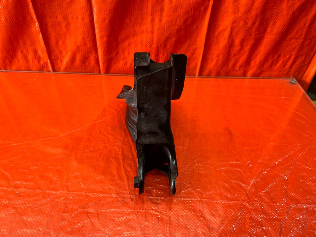 94 01 ACURA INTEGRA   AUTOMATIC   REAR TRANSMISSION BRACKET   OEM #1187