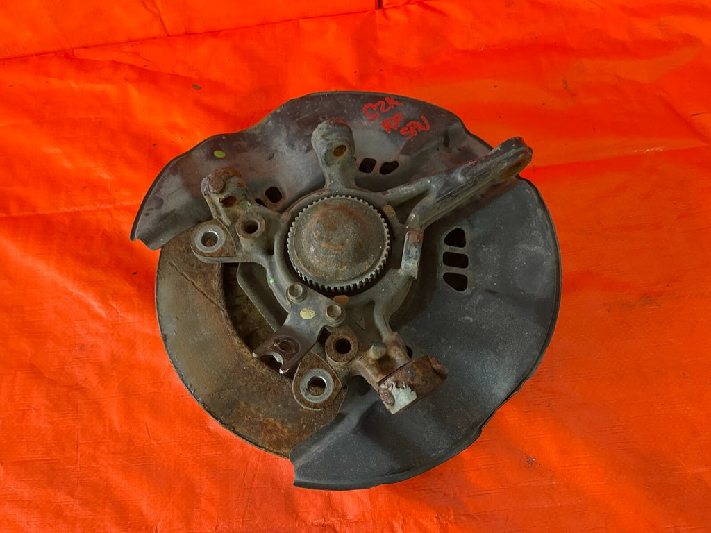 00 09 HONDA S2000 AP1 AP2   PASSENGER RIGHT FRONT SPINDLE KNUCKLE HUB   OEM OE8