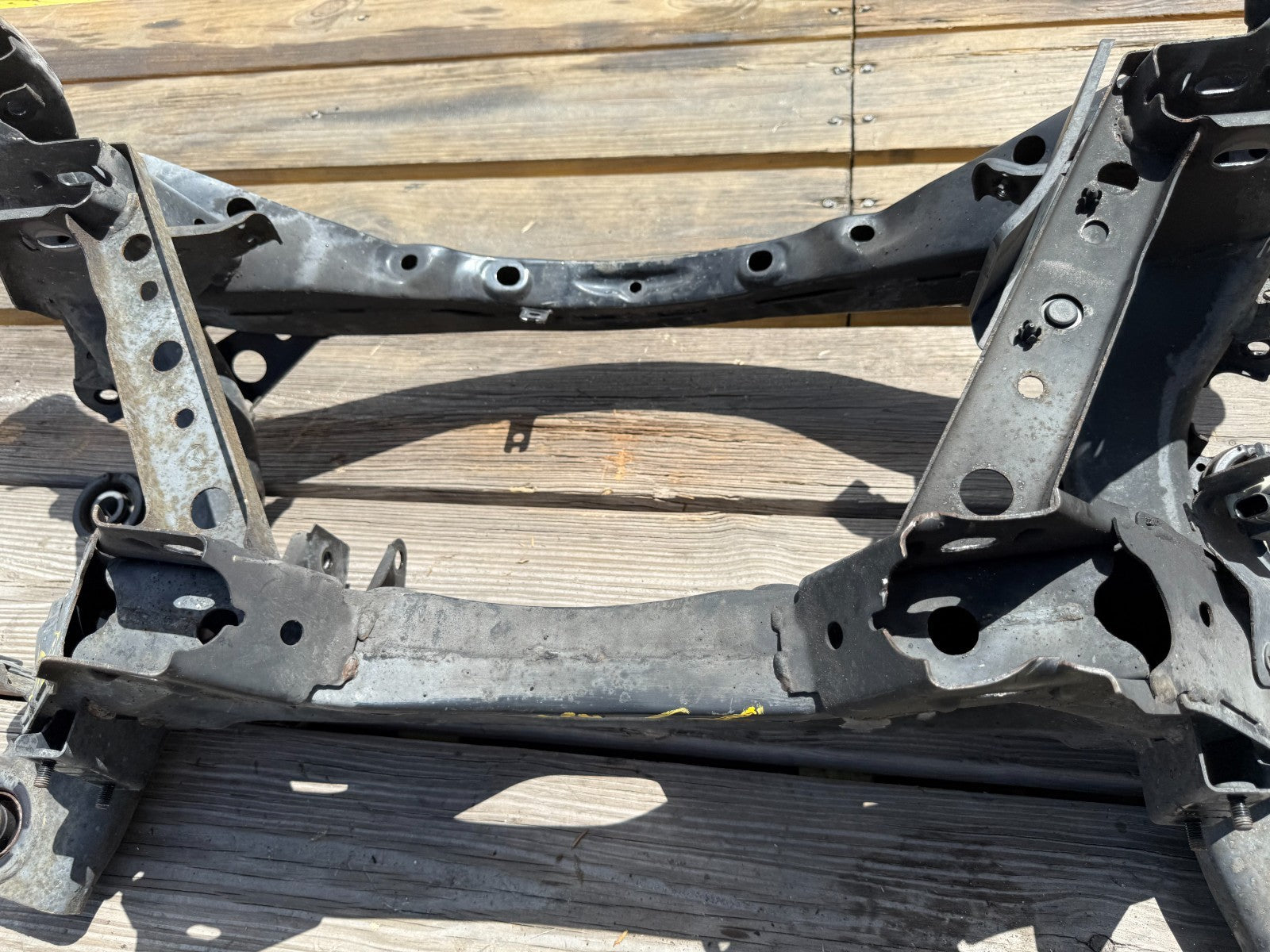 04 11 MAZDA RX8 RX 8   REAR SUB FRAME CROSSMEMBER MOUNTING BRACKETS   OEM 30317