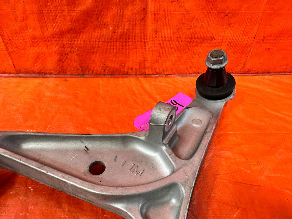 14 20 INFINITI Q50 & 17 20 Q60   PASSENGER RIGHT REAR UPPER CONTROL ARM OEM 2896