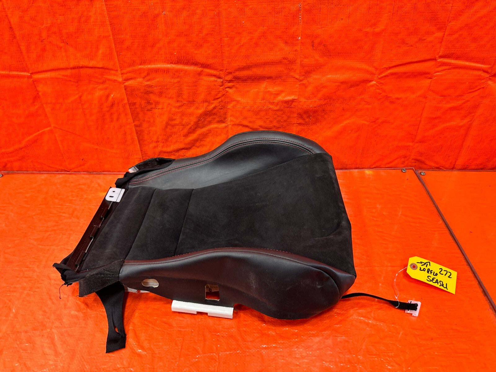 18 20 SUBARU BRZ   PASSENGER RIGHT FRONT LOWER SEAT SKIN LEATHER WRAP   OEM #2920