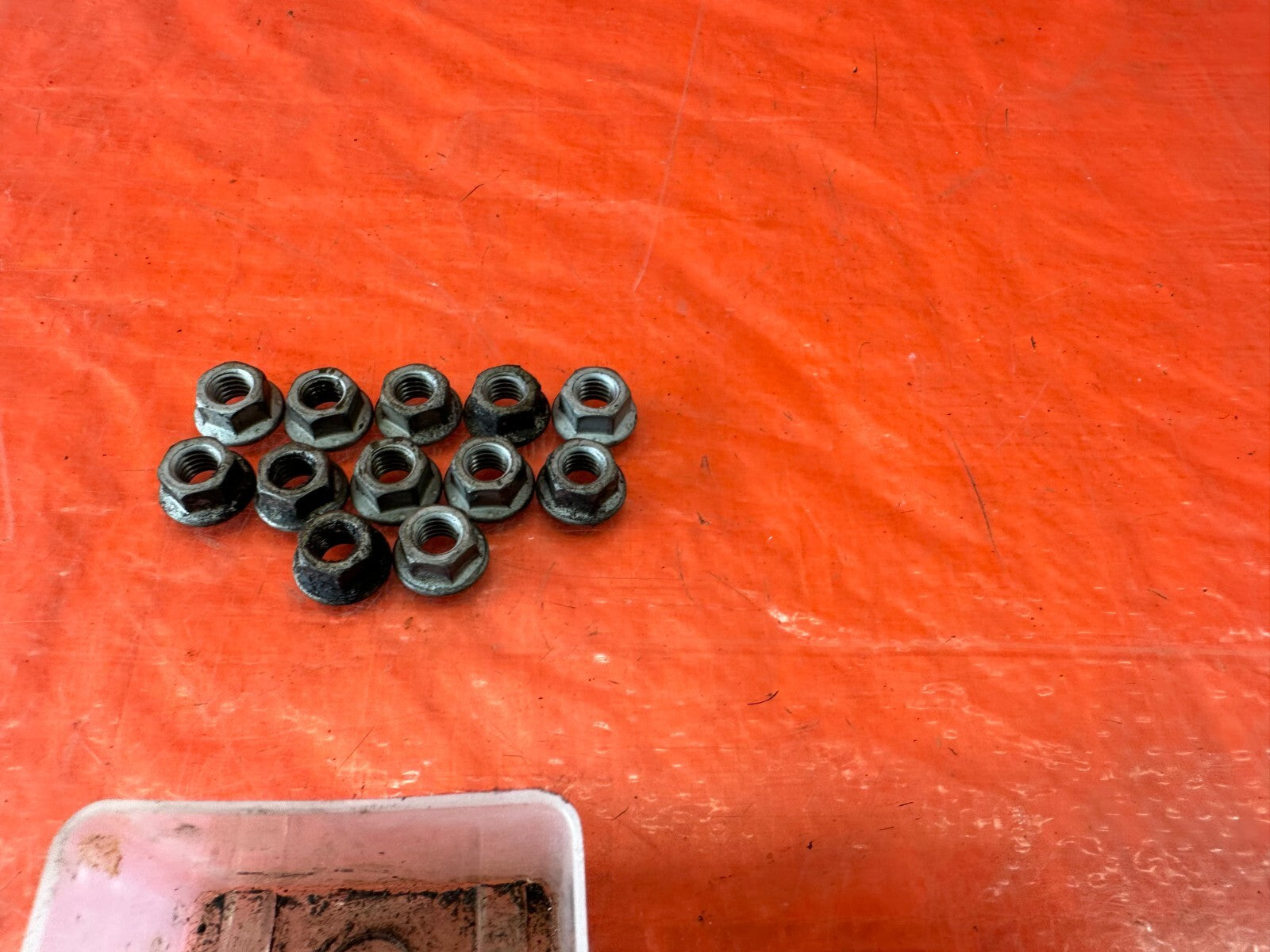 07 09 LEXUS ES350   EXHAUST MANIFOLD BOLTS NUTSHARDWARE   OEM #2444