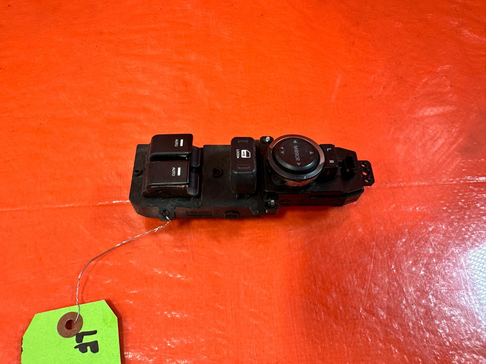 10 16 HYUNDAI GENESIS COUPE   MASTER WINDOW SWITCH   DRIVER LEFT SIDE   OEM #2992