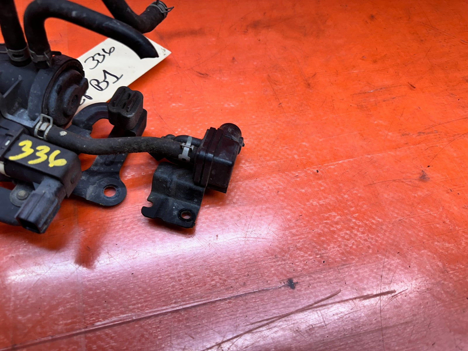 97 01 HONDA PRELUDE 2.2L EVAP EMISSIONS VAPOR CANISTER PURGE VALVE OEM #3364