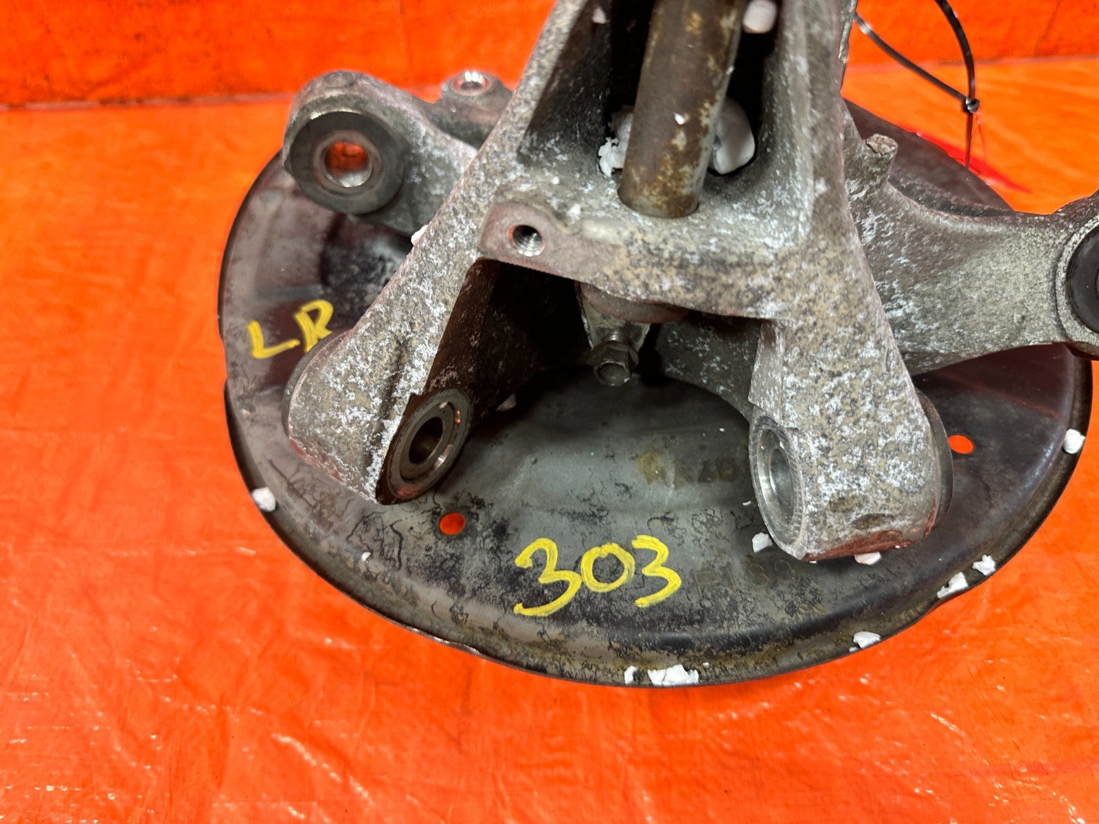 09 11 MAZDA RX8 RX 8 DRIVER LEFT REAR SPINDLE KNUCKLE HUB OEM FACTORY #303 16