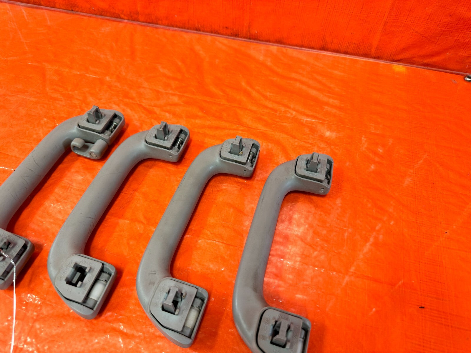 07 08 HONDA CIVIC SI SEDAN   INTERIOR HEADLINER GRAB HANDLE SET   LH RH OEM 2703