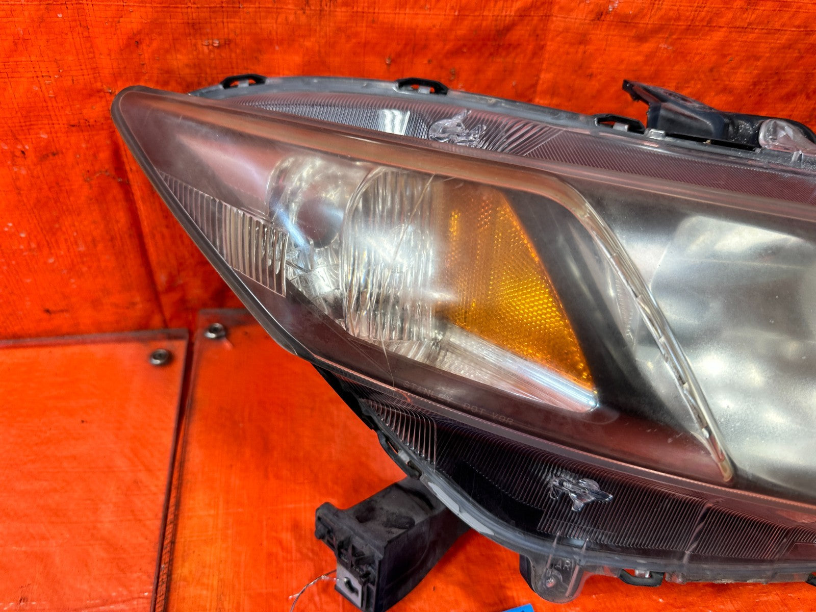 13 15 HONDA CIVIC SEDAN HEADLIGHTS HEADLAMPS   LEFT AND RIGHT HEADLIGHT SET OEM19