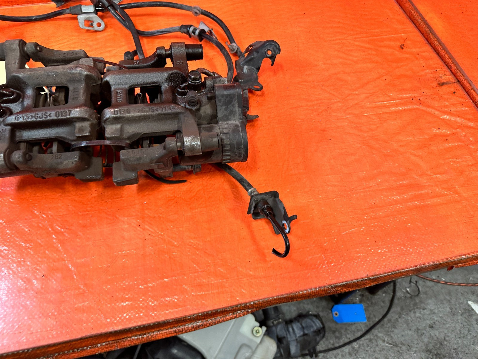 2018 HONDA ACCORD REAR BRAKE CALIPERS W/ MOTORS AND ABS WIRES LEFT RIGHT OEM 3244