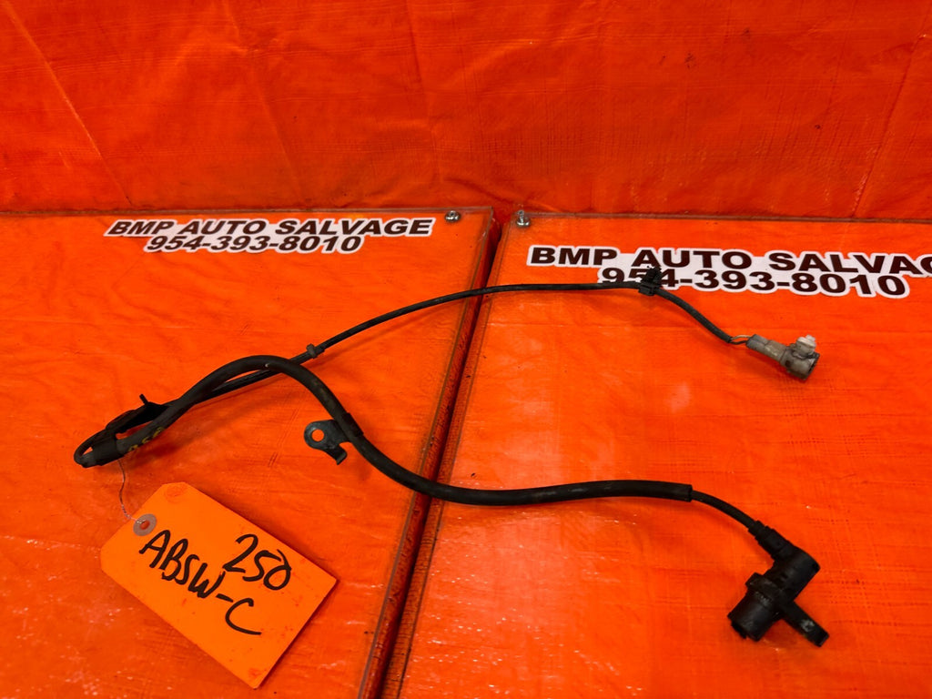 00 05 TOYOTA CELICA GT S   ABS SPEED SENSOR WIRE HARNESS RIGHT FRONT   OEM #2506
