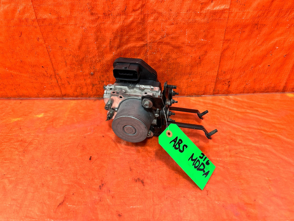 OEM 2018 18 INFINITI Q50 3.0 AWD TURBO ABS BRAKE PUMP MODULE UNIT 3160