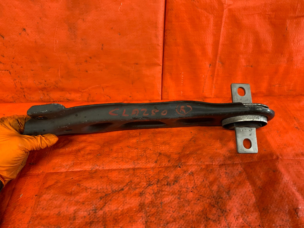 14 19 MERCEDES BENZ CLA 250   PASSENGER RIGHT REAR TRAILING CONTROL ARM   OEM OE4